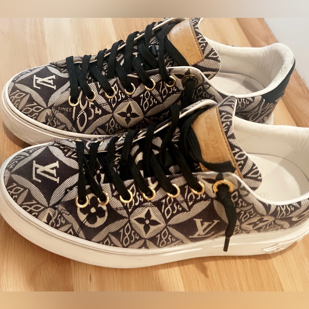 Louis Vuitton Time Out Sneaker in "Since 1854" pattern size 36 US 6